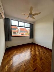 Peakville Walk (D16), Terrace #432395591